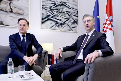 &Scaron;ef NATO-a Plenkovi&cacute;u: 'Pod va&scaron;im vodstvom Hrvatska je pravi partner Ukrajincima'