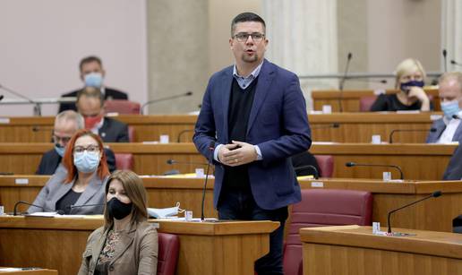 VIDEO Incident u Saboru: 'Želim reći nešto o LGBT pravima. Ne mogu? Izbacite me, sramite se!'