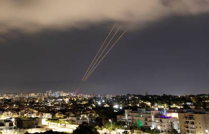 Iran lansirao rakete na Izrael, a oni prijete odmazdom: 'Samo da se sve smiri, da ne eskalira'