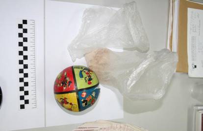 Kod dilera u Disney loptici našli heroin i 108.000 kuna