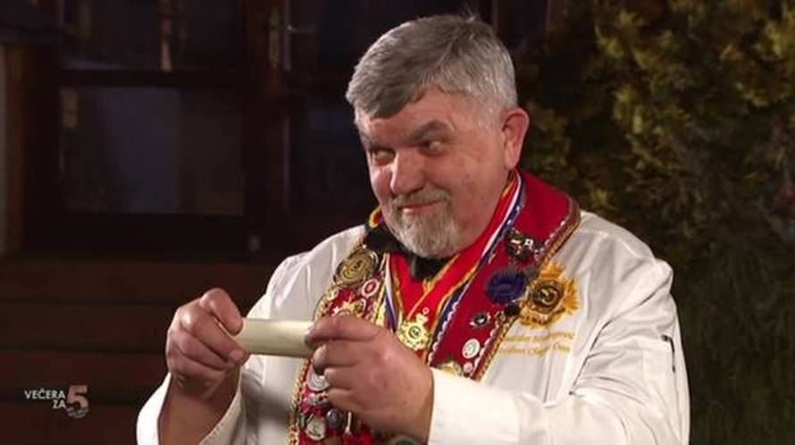 Božidar vrijeđao kolege: Kao da im se ptica pos*ala na tanjur