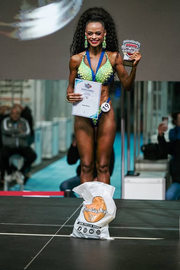 FOTO Vruća izdanja Cro Brazilke Anny koja je zablistala u Riju!