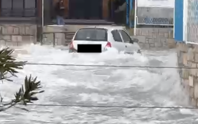 Nevrijeme uništilo poznati lokal u Puli, u Novigradu plivaju ribe po cesti: 'Svuda je veliki kaos!'