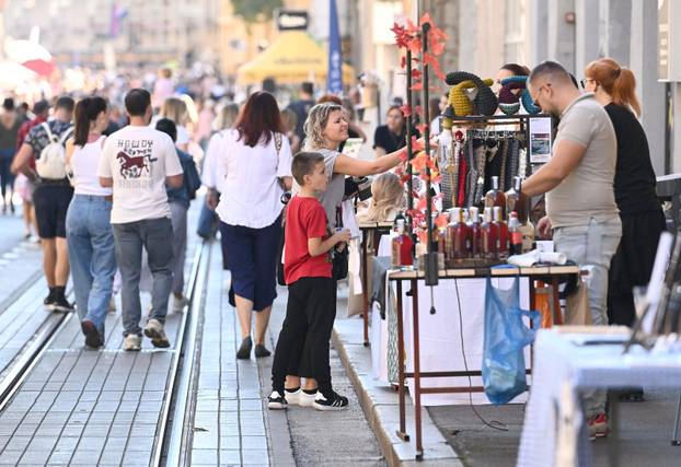 Zagreb: Ilica Q'ART CONNECT IN ART