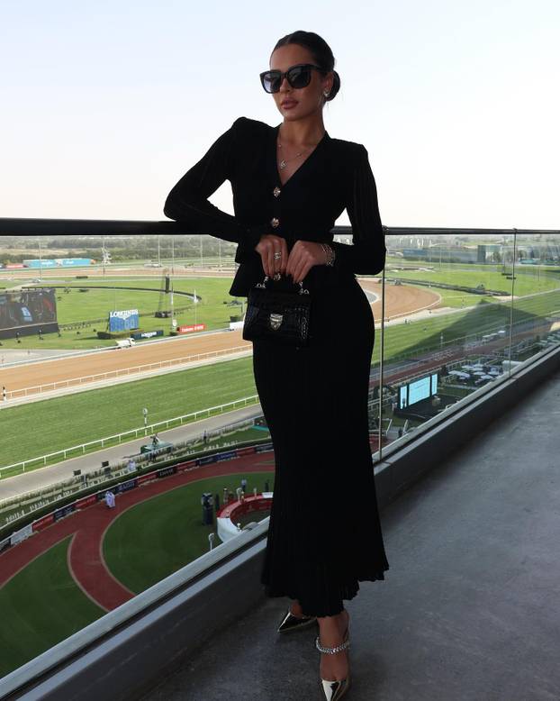 FOTO Kći slavnog nogometaša obožava konje i jahanje. Proslavila se na 'Otoku ljubavi'