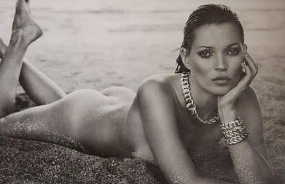 Kate Moss pozirala je gola na plaži u reklami za nakit