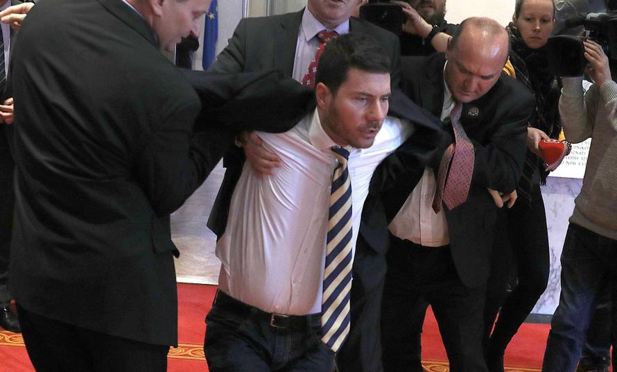 Pernar o bičevanju robova: To nije bilo okrutno i loše, bičevali su ih jer su se brinuli za njih
