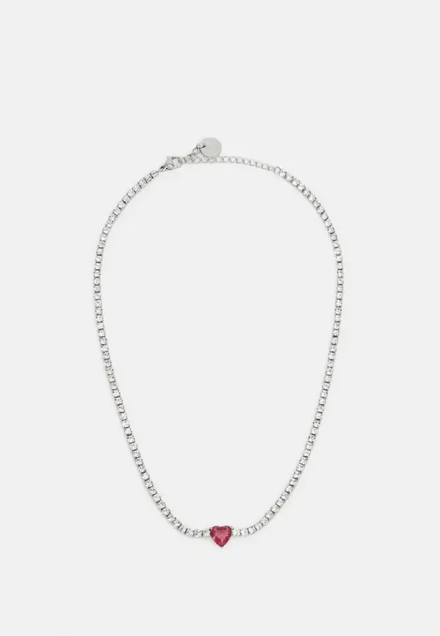 Pregledali smo ponudu za vas! Ogrlice - sjajni ukras dekoltea