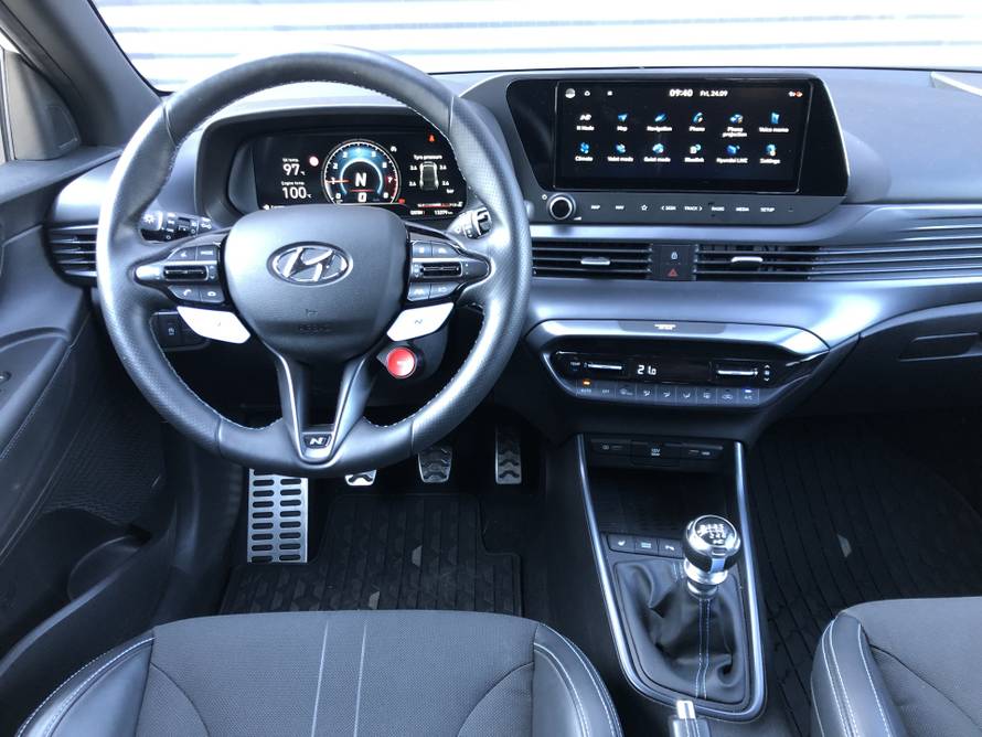 Test vatrenog Hyundaija i20: Otrov se čuva u malim bočicama