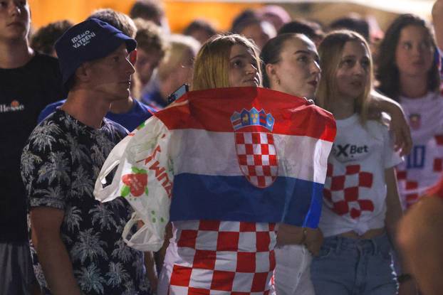 Gledanje utakmice u Puli