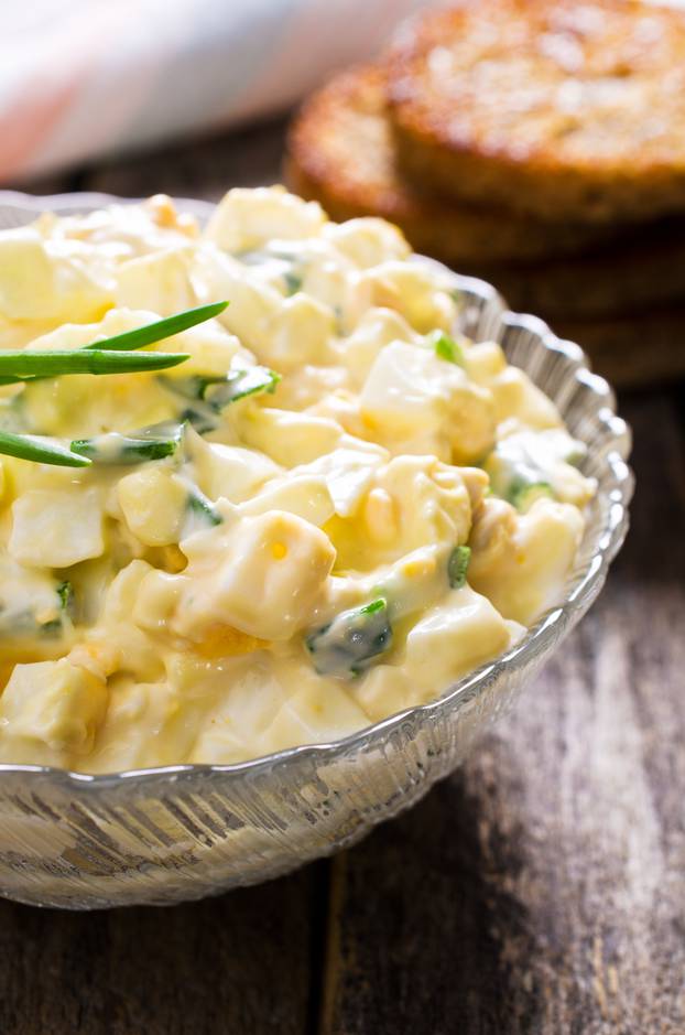 Egg salad with chives