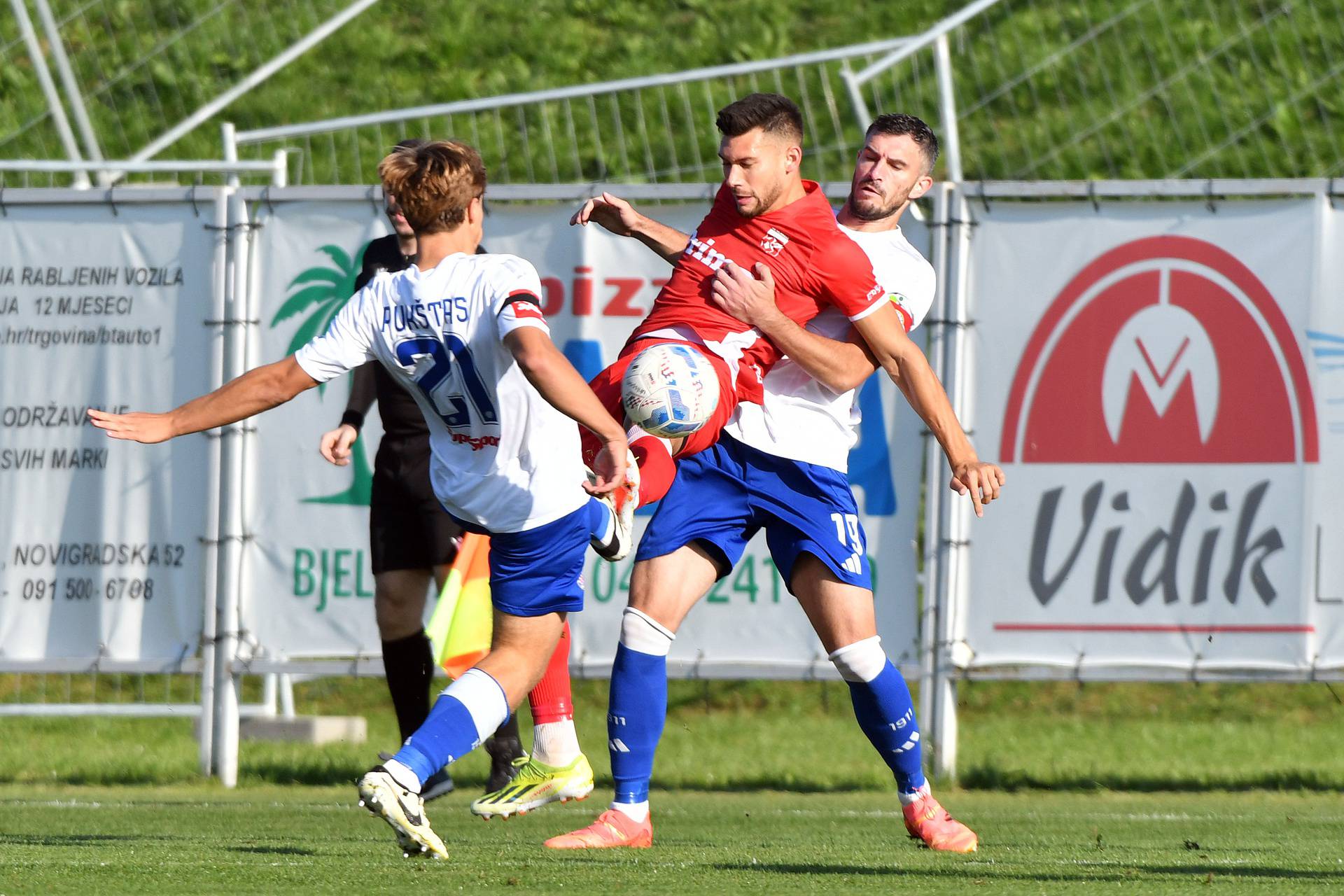 Bjelovar: 1/8 finala SuperSport Hrvatskog nogometnog kupa, NK Mladost Ždralovi - HNK Hajduk