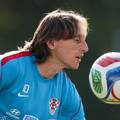 DOZNAJEMO De&ccaron;ki, igrajte i za kapetana! Modri&cacute; je sve bli&zcaron;e odluci da se umirovi nakon SP-a