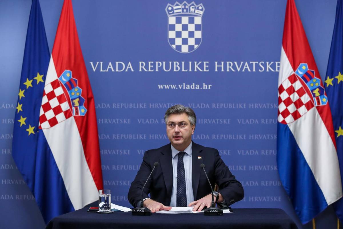 Premijer Plenković: 'Nastavit ćemo graditi zemlju razvijene demokracije i solidarnosti'