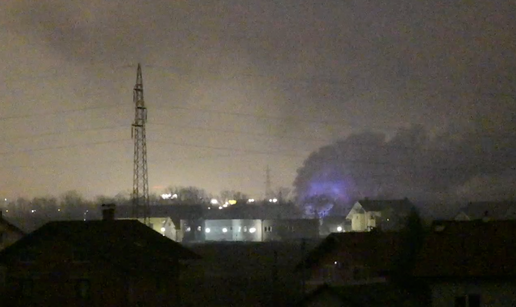 VIDEO Požar u Rakitju: 'Čovjek kontrolirano spaljivao otpad, vatrogasci ugasili iz preventive'