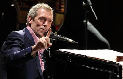 Hugh Laurie ušao u Srbiju, ali su ga carinici vratili na granicu