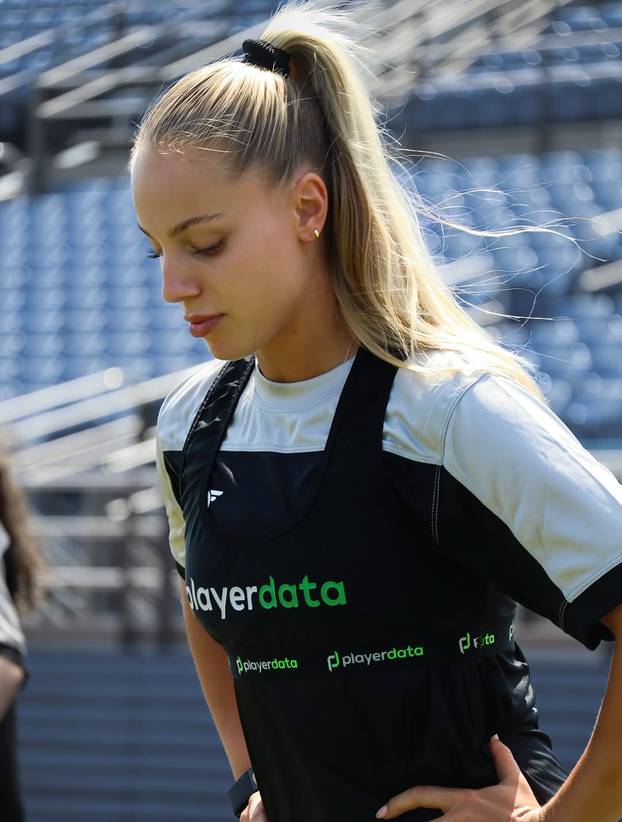 FOTO New York, here we come: Prelijepe sestre Marković zajedno potpisale za isti klub!