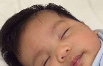 Tatin super trik: Kako uspavati bebu u manje od jedne minute