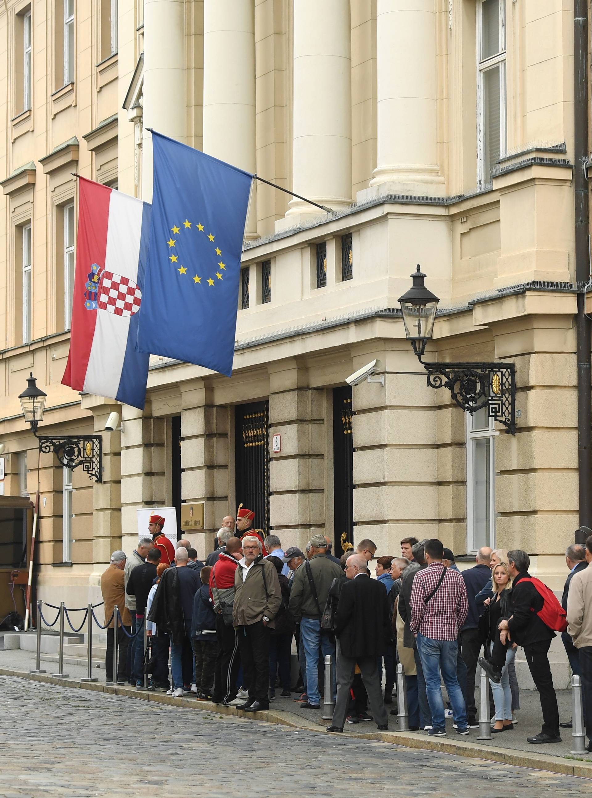 Zagreb: Dan otvorenih vrata Hrvatskog sabora