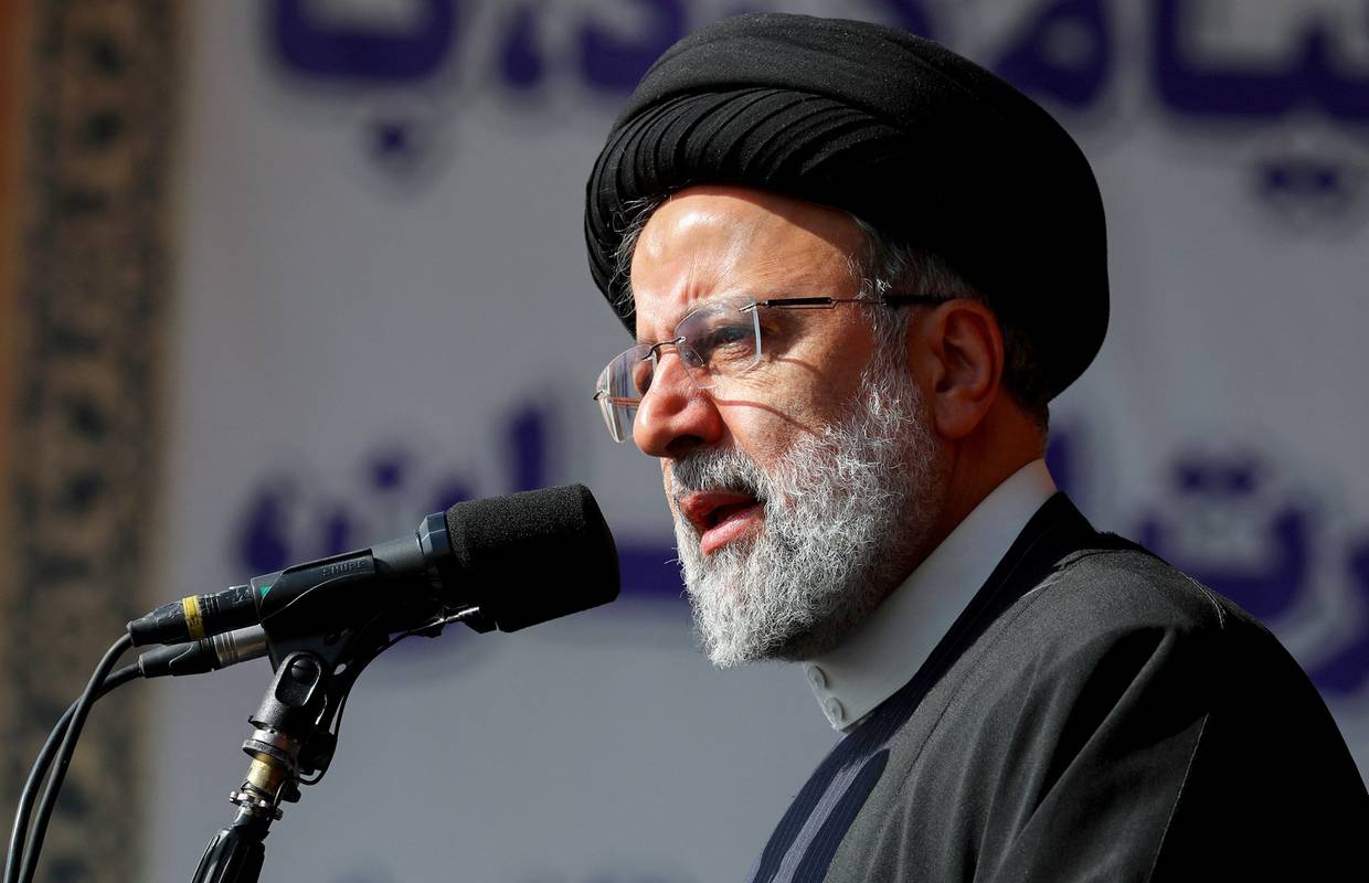 Iranski predsjednik Raisi tvrdi: 'Strani neprijatelji su krivi za trovanje u školama za djevojke'