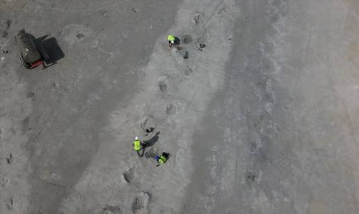 VIDEO Veliko otkriće! Pronašli više od 200 otisaka dinosaura: 'Tu je i mesožder Megalosaurus'