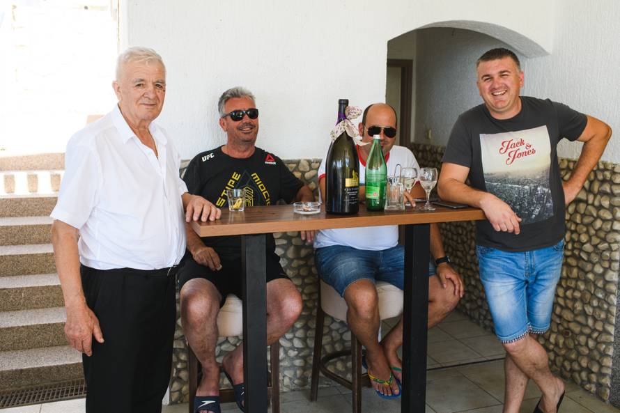 Rtina probdjela noć zbog svog Stipe: Obožava našu janjetinu