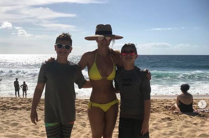 Britney Spears i dečko zajedno treniraju, a snima ih njezin sin