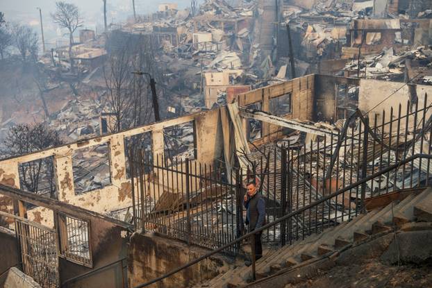 Wildfire burns in Chile