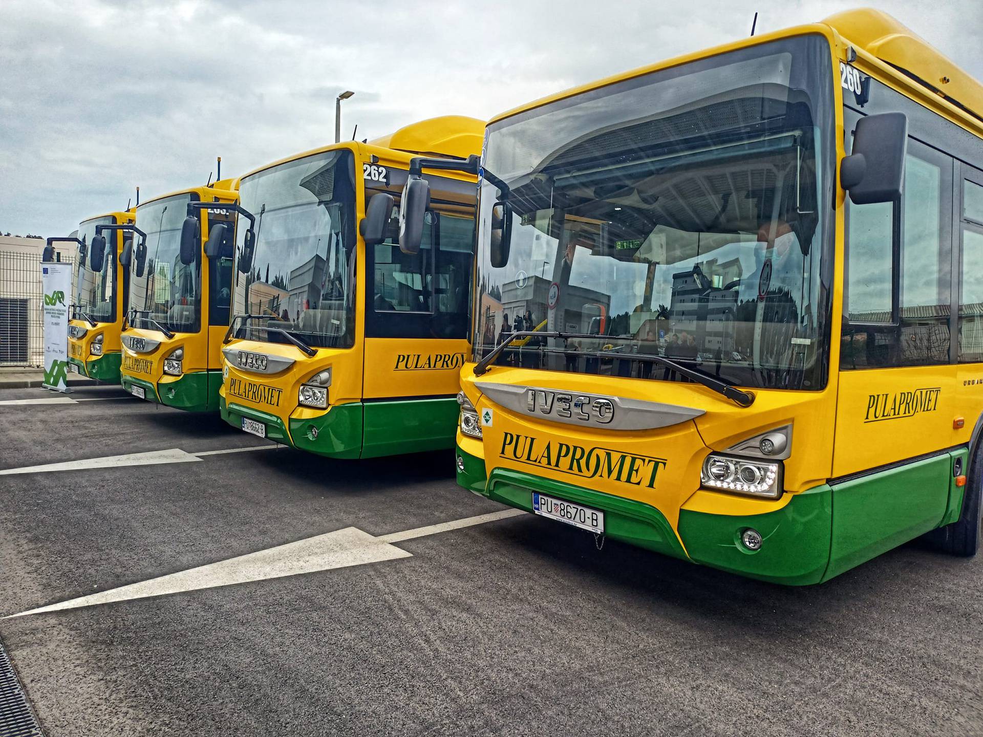 Novi autobusi za kvalitetniji i sigurniji javni prijevoz