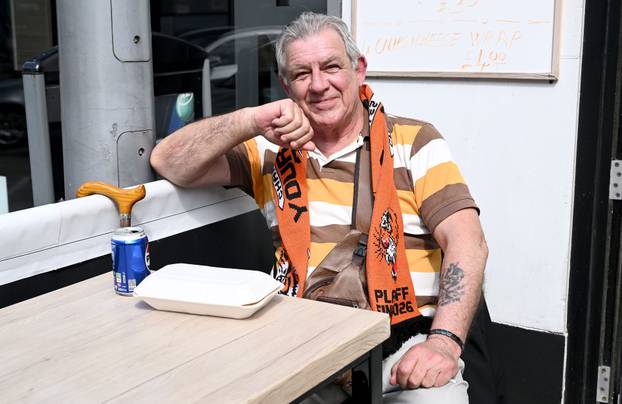 Hull: Navijači u gradu 