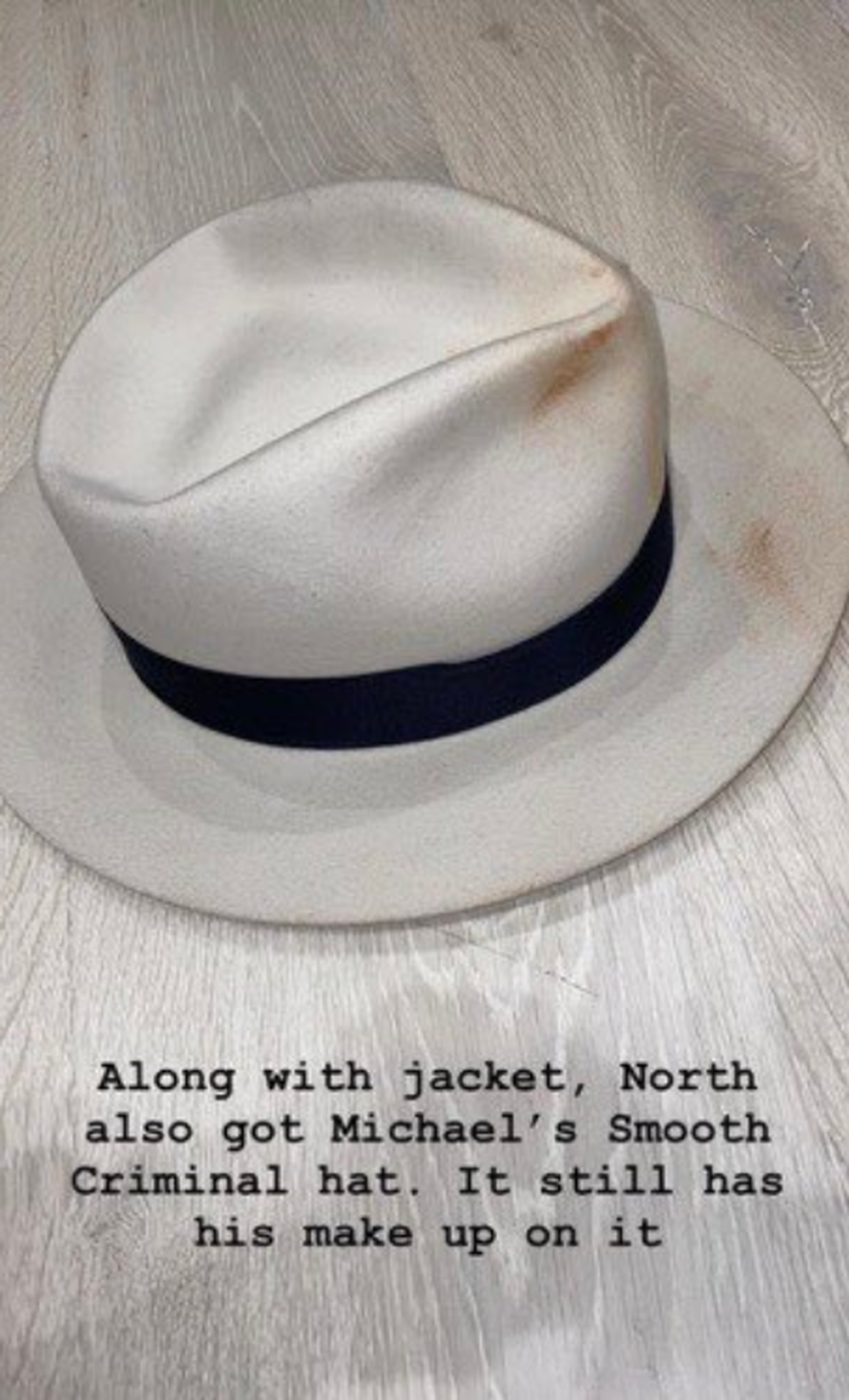 Nakon haljine Marilyn Monroe, Kardashiani opet šokirali: North nosila šešir Michaela Jacksona