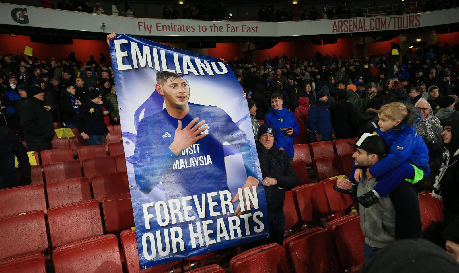 Arsenal v Cardiff City - Premier League - Emirates Stadium