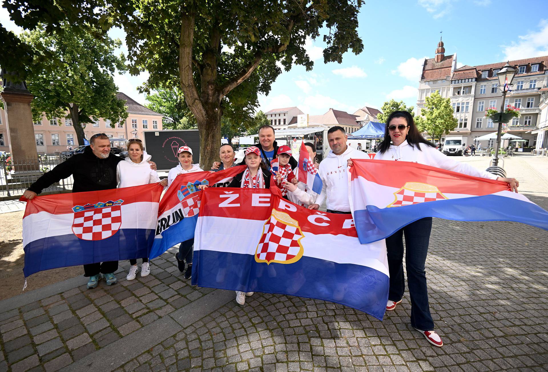 Neuruppin je spreman za dolazak Vatrenih