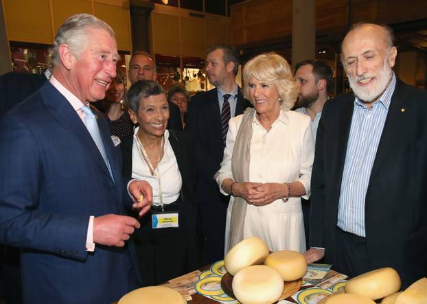 Abruzzo: Charles i Camilla 6. dan putovanja Europom posjetili sajam hrane