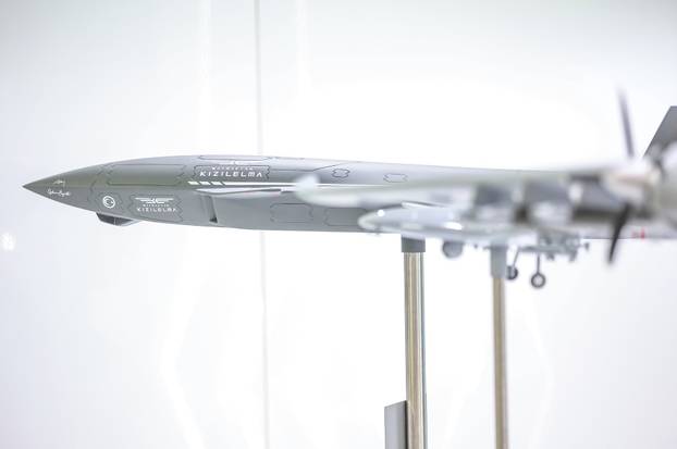 Zagreb: Obilazak Međunarodne izložbe naoružanja i vojne opreme ASDA u Areni zagreb