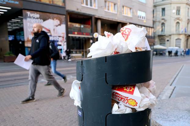 Zagreb: Čistoća štrajka treći dan, sve više smeća