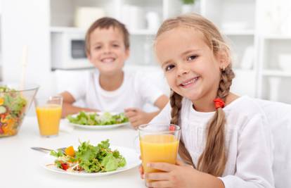 Većina  djece jede lošu hranu: Mozak im se ne razvija dobro