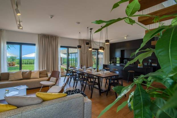 FOTO Izgleda kao iz filma, a zapravo se nalazi u Hrvatskoj – ova vila osvaja na prvi pogled