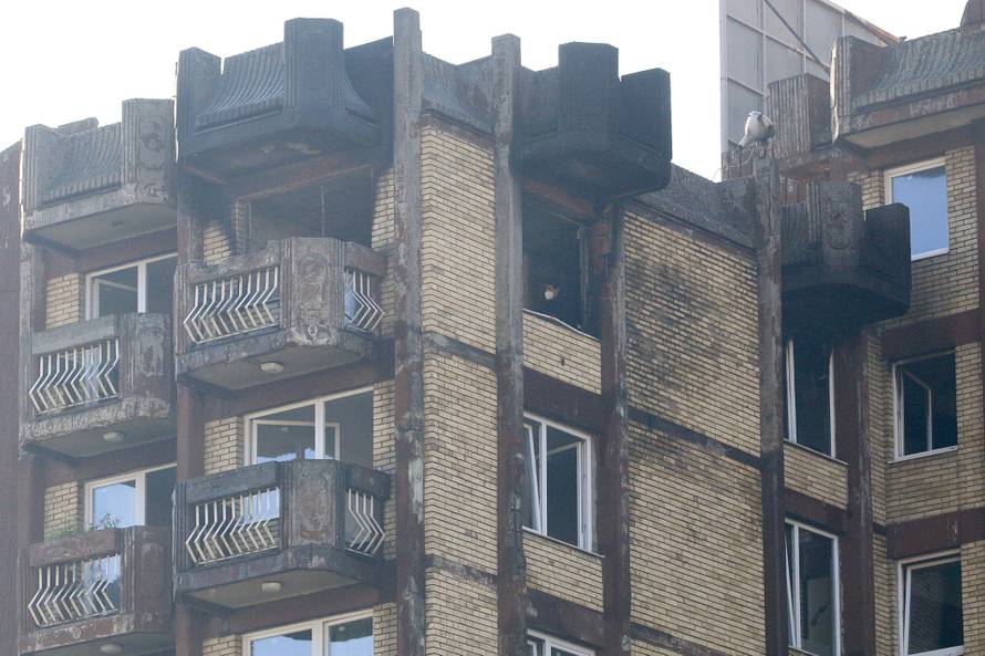 Detalji katastrofe u izgorjelom Domu penzionera u Tuzli: 'Oni su ih nosili i povraćali od dima'