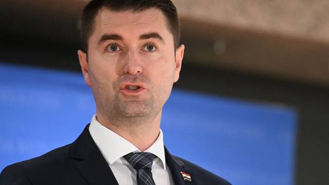 Zagreb: Davor Filipović obratio se medijima nakon sjednice Vlade