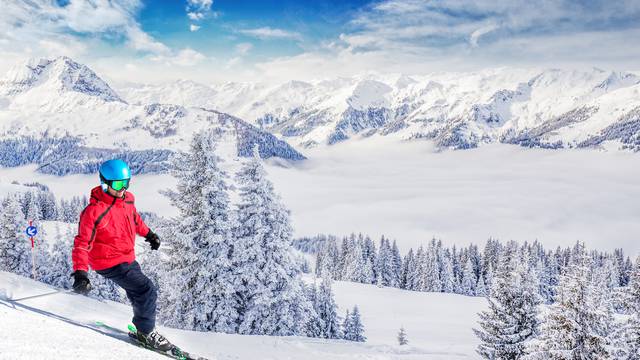 Erste vas vodi na skijaški spektakl u Kitzbühelu