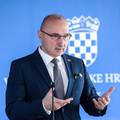 Ministar Grlić Radman izgubio svijest na HDZ-ovu domjenku