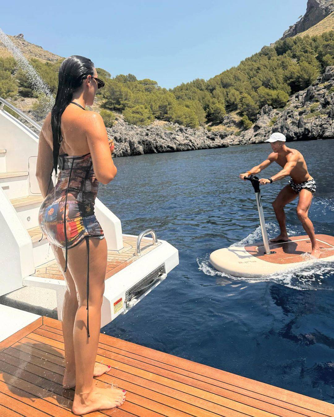 Nekoliko dana za mamu i tatu: Pogledajte kako su se Georgina i Ronaldo proveli na Mallorci...