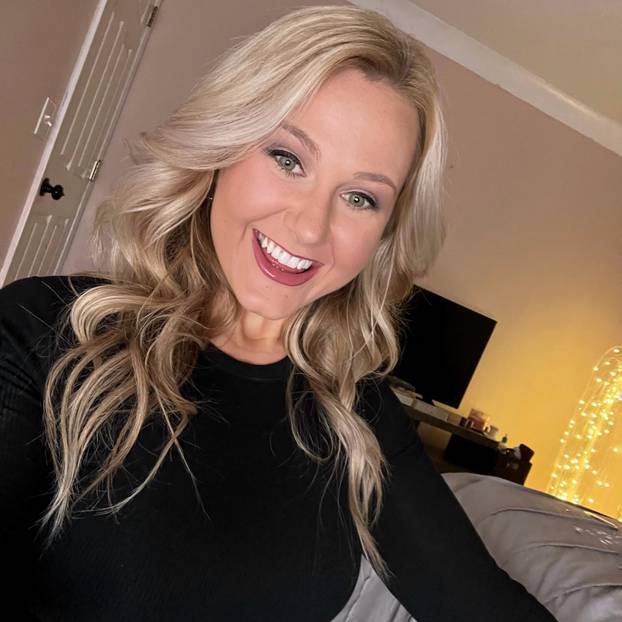 FOTO 'Dečki su me ostavljali zbog moje kilaže. Izgubila sam 80 kg i sad me žele natrag...'