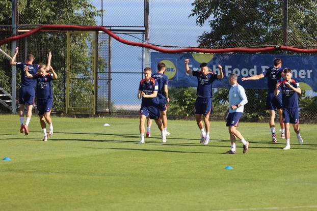 Rijeka: Nogometaši Hrvatske odradili trening na Rujevici