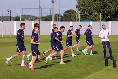 Hrvatski reprezentativci odradili još jedan trening u Rovinju