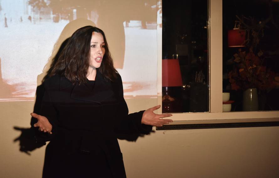 Rade Šerbedžija: Ne pišem u kafani pa mi stradava kičma