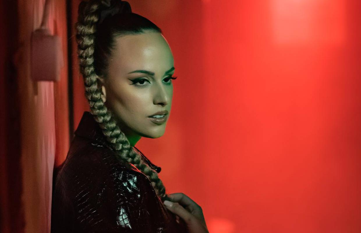 Stefany iz 'Voicea': Voljela bih zapjevati s Cvekom ili Zsa Zsom