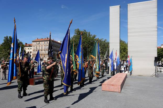 Rijeka: Mimohod povodom obljetnice Oluje te prigodno polaganje vijenaca za sve poginule