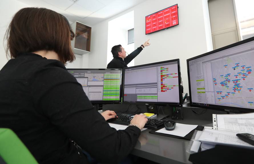 Opljačkani taksist: Stavio mi je pištolj na glavu i tražio novac...